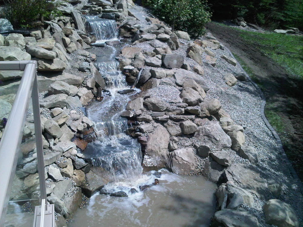 pondless waterfall contractors